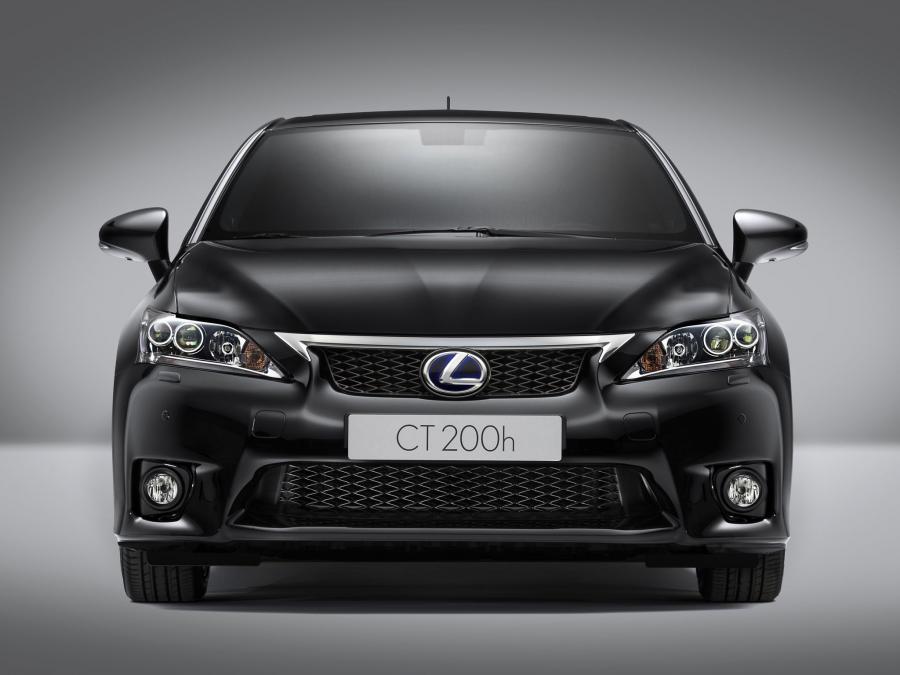  Lexus CT200h F-Sport Special Edition 2011 года  (фото 14 из 19)
